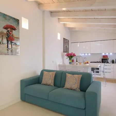 Apartmán Corteluna Incantevole A 500 Metri Da P.zza S.marco Benátky